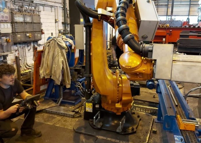 8f02b744-4a0d-4d25-a2d0-fe751b80b5e1